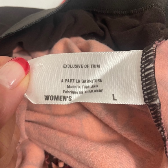 Patagonia Floral Tank Top V Neck With Bra Burgundy/Pink Size L - Picture 7 of 13